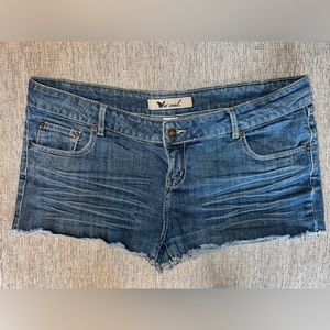 Wet Seal Jean Shorts size 15